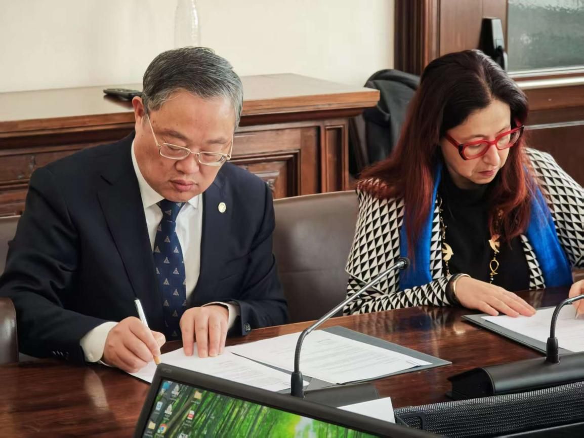 7870473BBB7479035CFC2EF8912_15E672E7_1E31E