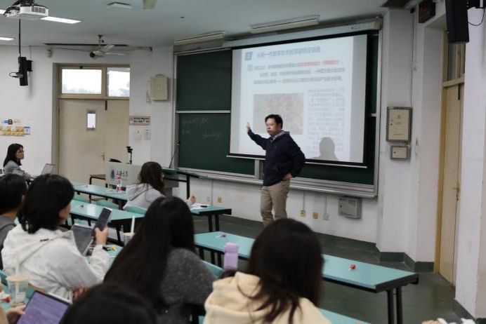 77B8CFDFBE98E1519559DA103E5_62A02CB8_AAB6