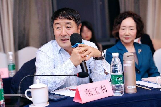 5DC0C407C03E95B5E62D90FD0AD_E3E801D0_A127