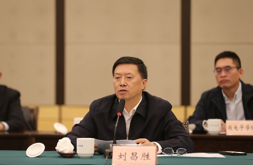 1D4716425B93DD7AE7AEC14557E_B1009F08_D3D3