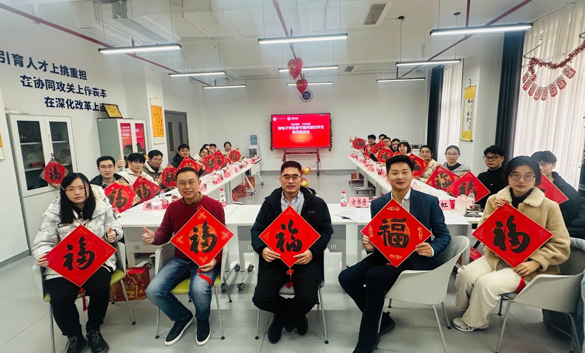 2FE8695196D40597A997A18856D_931DF4EC_5B863