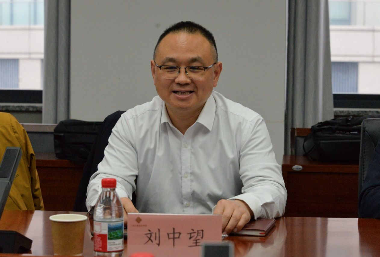 D2B357FB904437E4AE7991B2E92_E140CD72_1C05B