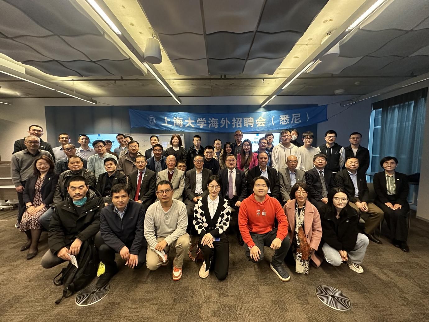 E71E8D3056DFC564EFADFF1F86A_143602A7_40FD9