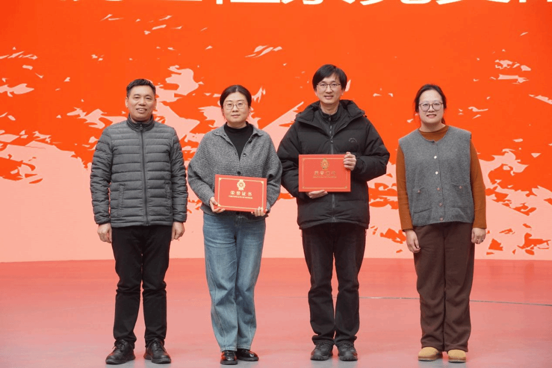 00C2171D595839EED14A64F0A5B_984DC220_44E79