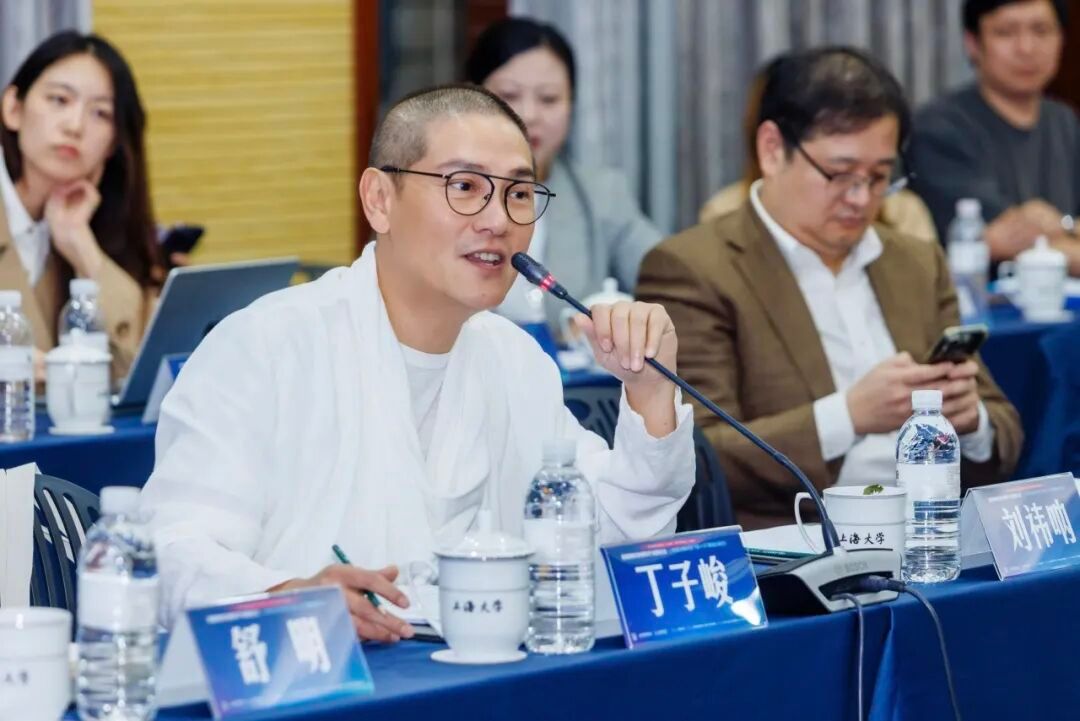 F3F41DB2CC9406FB4E9CD82A03E_98A70F7F_165C0